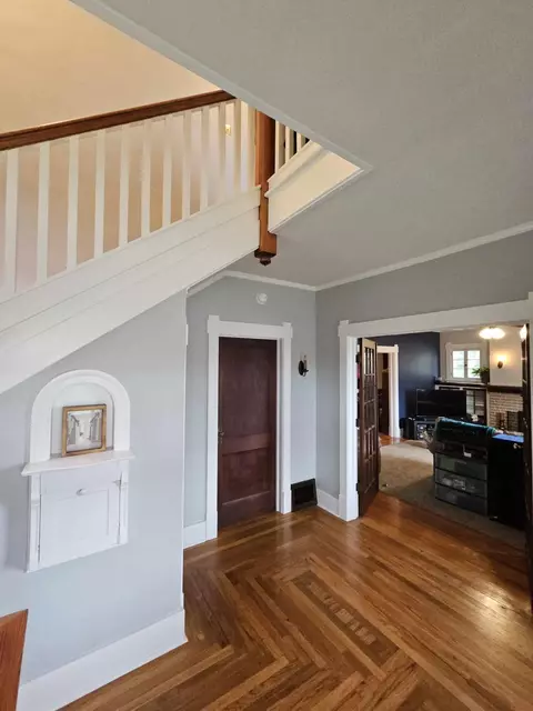 402 E Church St, Ozark, MO 65721 photo 2