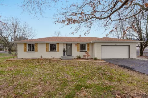 104 N Ellen St, Nixa, MO 65714 photo 2