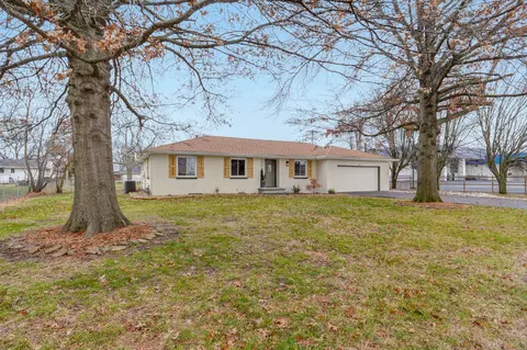 104 N Ellen St, Nixa, MO 65714 photo 1