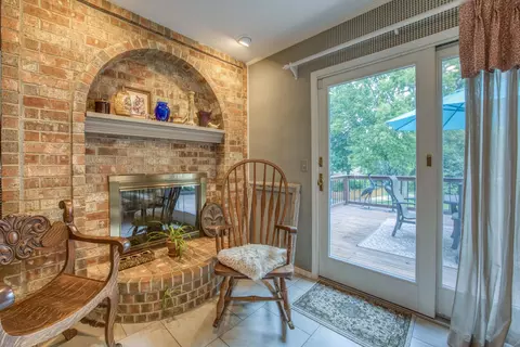1226 S Raintree Pl, Springfield, MO 65809 photo 10