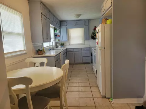 212 Elm St, Nixa, MO 65714 photo 3