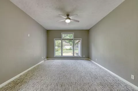 4945 S Leroy Ave, Springfield, MO 65810 photo 3