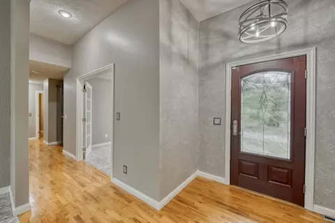 4945 S Leroy Ave, Springfield, MO 65810 photo 2