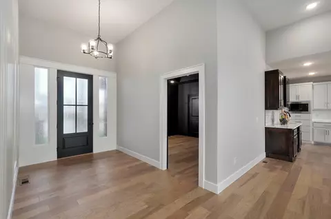 4584 E Hidden Oak St, Springfield, MO 65802 photo 7