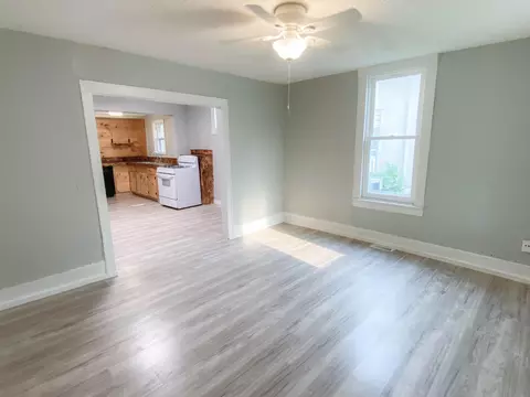 930 N Rogers Ave, Springfield, MO 65802 photo 9