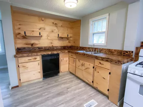 930 N Rogers Ave, Springfield, MO 65802 photo 15