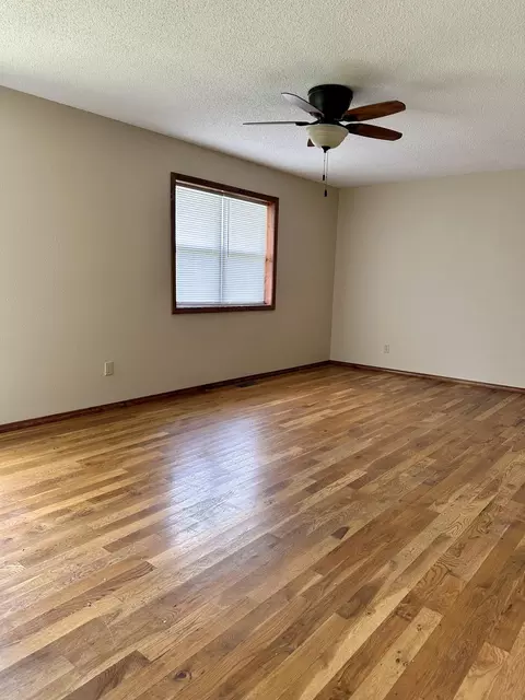 811 N 36th St, Nixa, MO 65714 photo 16