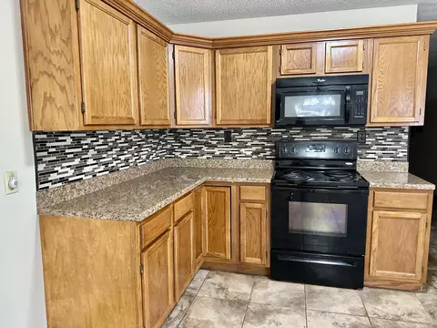 811 N 36th St, Nixa, MO 65714 photo 8