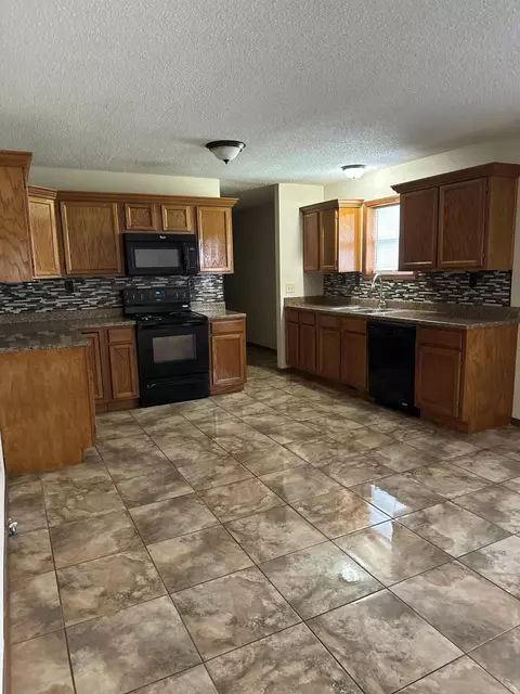 811 N 36th St, Nixa, MO 65714 photo 12