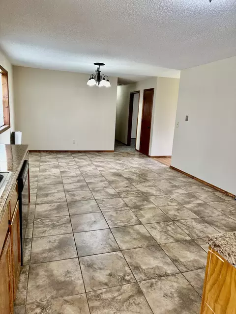 811 N 36th St, Nixa, MO 65714 photo 6