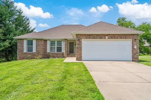 2059 S Bedford Ave, Springfield, MO 65809 photo 1