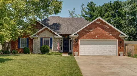 611 E Current Cir, Ozark, MO 65721 photo 1