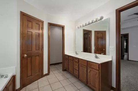 611 E Current Cir, Ozark, MO 65721 photo 18