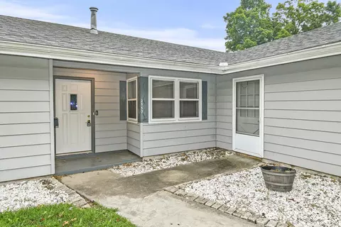 2550 S Ferguson Ave, Springfield, MO 65807 photo 6