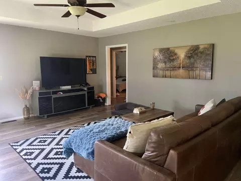 403 S James St, Nixa, MO 65714 photo 3