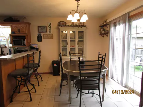 520 Glenview Dr, Sparta, MO 65753 photo 8