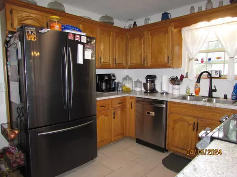 520 Glenview Dr, Sparta, MO 65753 photo 11