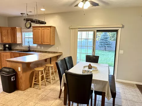1515 W Maplewood St, Springfield, MO 65807 photo 14