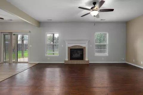 1515 W Maplewood St, Springfield, MO 65807 photo 8