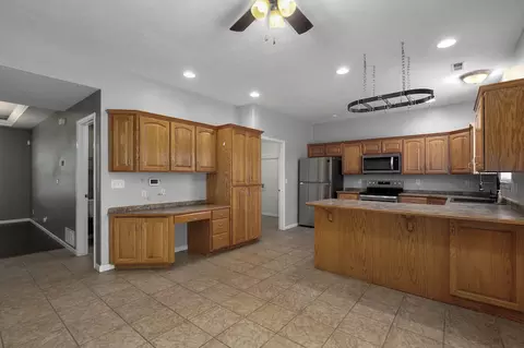 1515 W Maplewood St, Springfield, MO 65807 photo 12