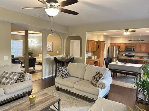 1515 W Maplewood St, Springfield, MO 65807 photo 10