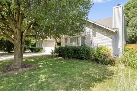 3827 W Monroe Ct, Springfield, MO 65802 photo 3