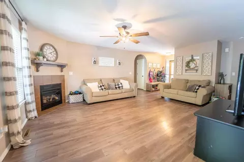 877 E Grouse Rd, Nixa, MO 65714 photo 3