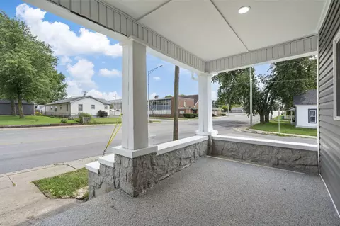 2203 N National Ave, Springfield, MO 65803 photo 3