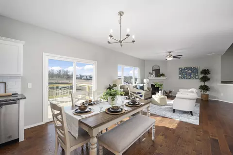 1635 S Burney Pl, Republic, MO 65738 photo 8
