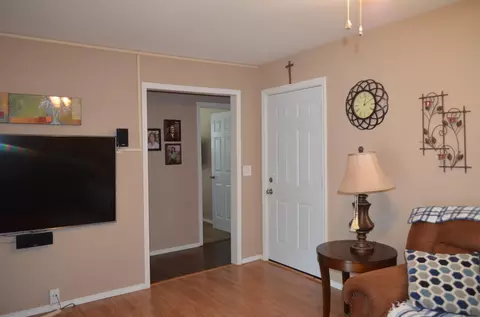 210 W Cherry St, Strafford, MO 65757 photo 6