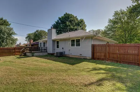 3689 S Holiday Ave, Springfield, MO 65807 photo 28