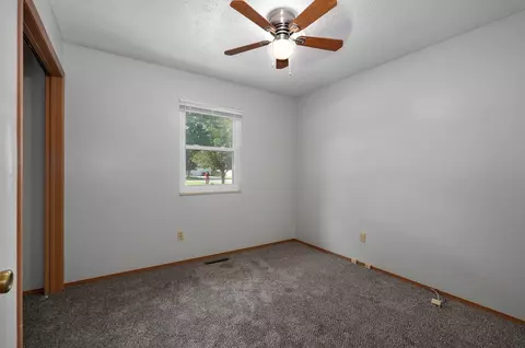 3689 S Holiday Ave, Springfield, MO 65807 photo 21