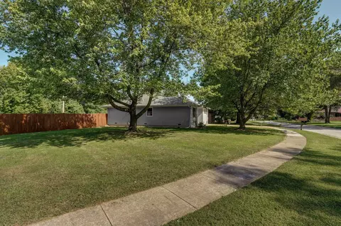 3689 S Holiday Ave, Springfield, MO 65807 photo 30