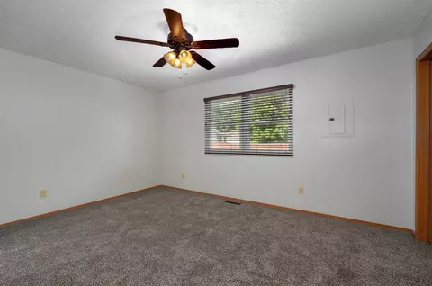 3689 S Holiday Ave, Springfield, MO 65807 photo 16