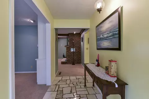 105 W W Park, Nixa, MO 65714 photo 3