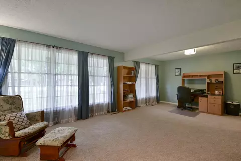 105 W W Park, Nixa, MO 65714 photo 4