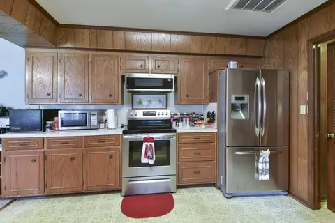 105 W W Park, Nixa, MO 65714 photo 11