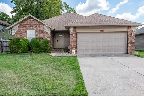 1318 S Lexington Ave, Springfield, MO 65807