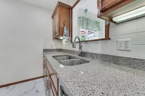 584 S Stoney Path, Nixa, MO 65714 photo 8