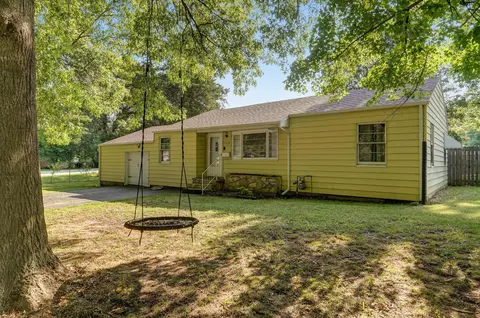 1536 S Pickwick Ave, Springfield, MO 65804 photo 4