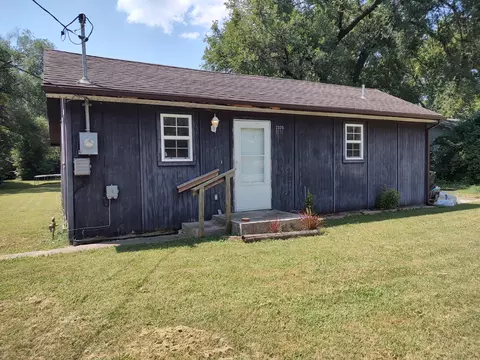 2330 E Commercial St, Springfield, MO 65803