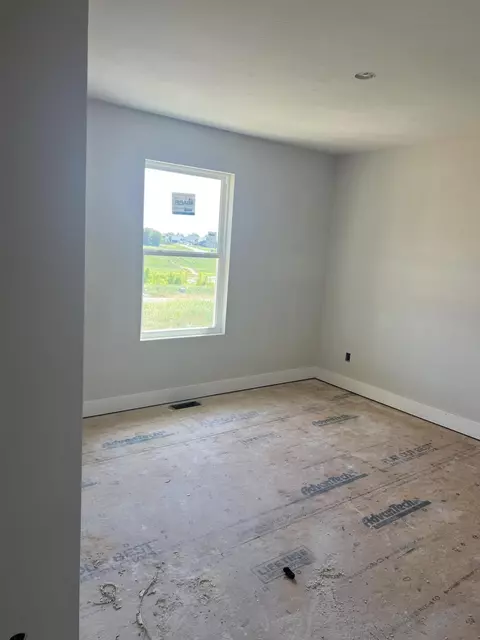 2604 W Webb Rd, Ozark, MO 65721 photo 9