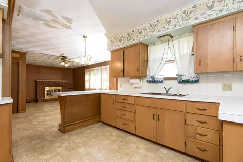 216 N Orchard Crest Ave, Springfield, MO 65802 photo 7