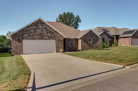 867 E Striper Dr, Nixa, MO 65714 photo 18