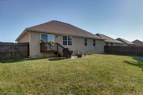 867 E Striper Dr, Nixa, MO 65714 photo 17