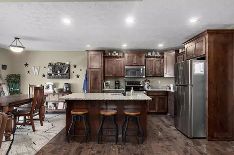 867 E Striper Dr, Nixa, MO 65714 photo 5