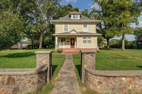 2601 N Grant Ave, Springfield, MO 65803 photo 2