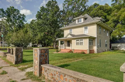 2601 N Grant Ave, Springfield, MO 65803 photo 3