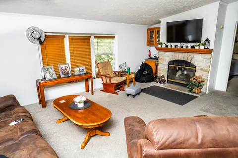 2258 Turnbo Rd, Marshfield, MO 65706 photo 9