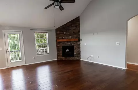 4461 N Branavy Ave, Springfield, MO 65803 photo 5